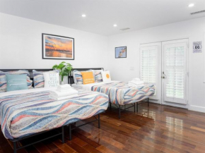 Renovated Home w Playroom games AC WD